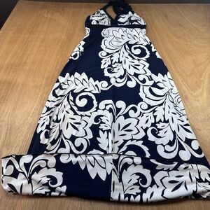 En Focus Studio Halter Maxi Dress Navy White Floral Padded Bra Size 10